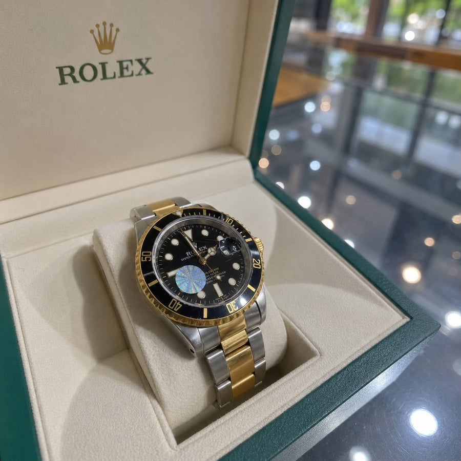 Luxury Black & Gold Two-Tone Stainless Steel Watch — image 1